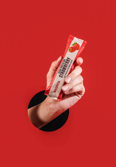 Waspco Vegan Çilek Protein Bar ile Ara Öğün Keyfi