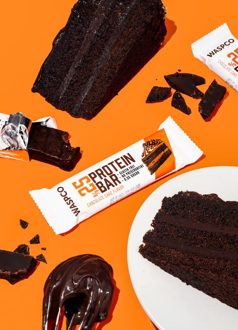 Wasp Protein Bar: Bitter Çikolata Kaplamalı ve Çikolatalı Kek Aromalı Lezzet Şöleni
